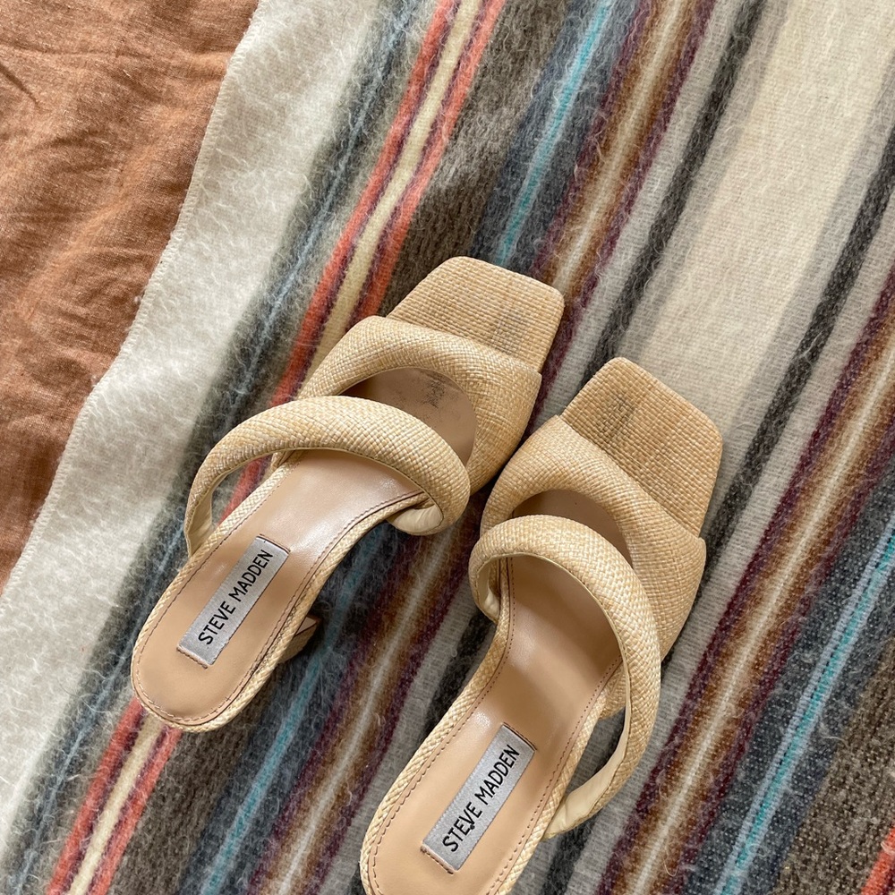 Steve Madden Tan Women's Sandals